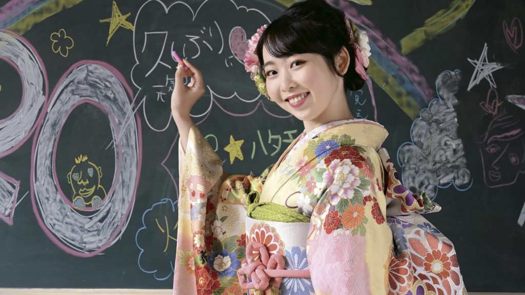 卒業式の袴に合わせる振袖