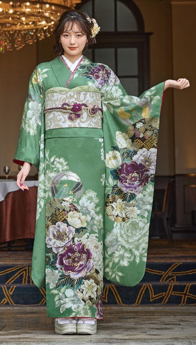N-826◇美品 正絹 寿光織 平安時代 手縫い 成人式 振袖 着物 N-826◇美品 正絹 寿光織 平安時代 手縫い 成人式 振袖 着物